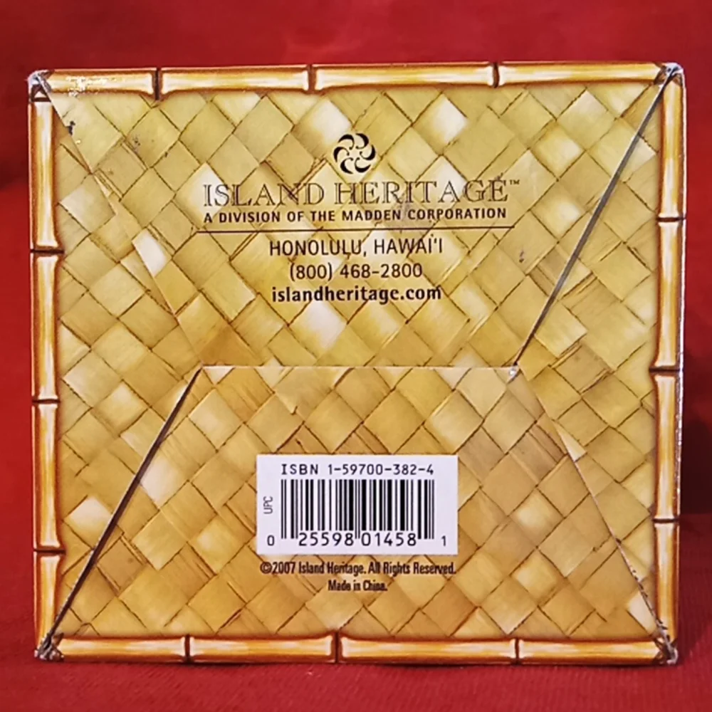 Tea Light Candle Lamp. PINEAPPLE Ceramic Holder. By Island Heritage 2007. - Picture 13 of 14